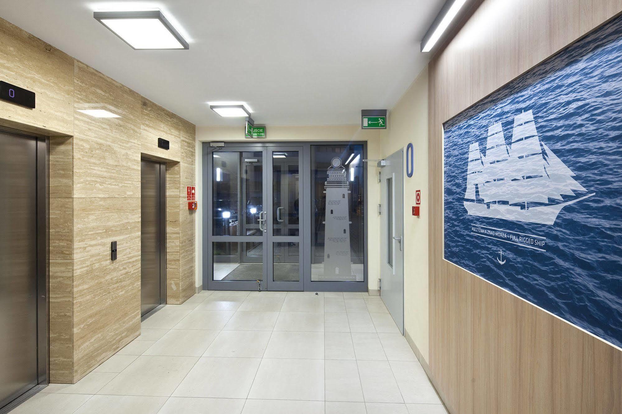 Irs Royal Apartments Apartamenty Irs Trzy Zagle Gdansk Ngoại thất bức ảnh