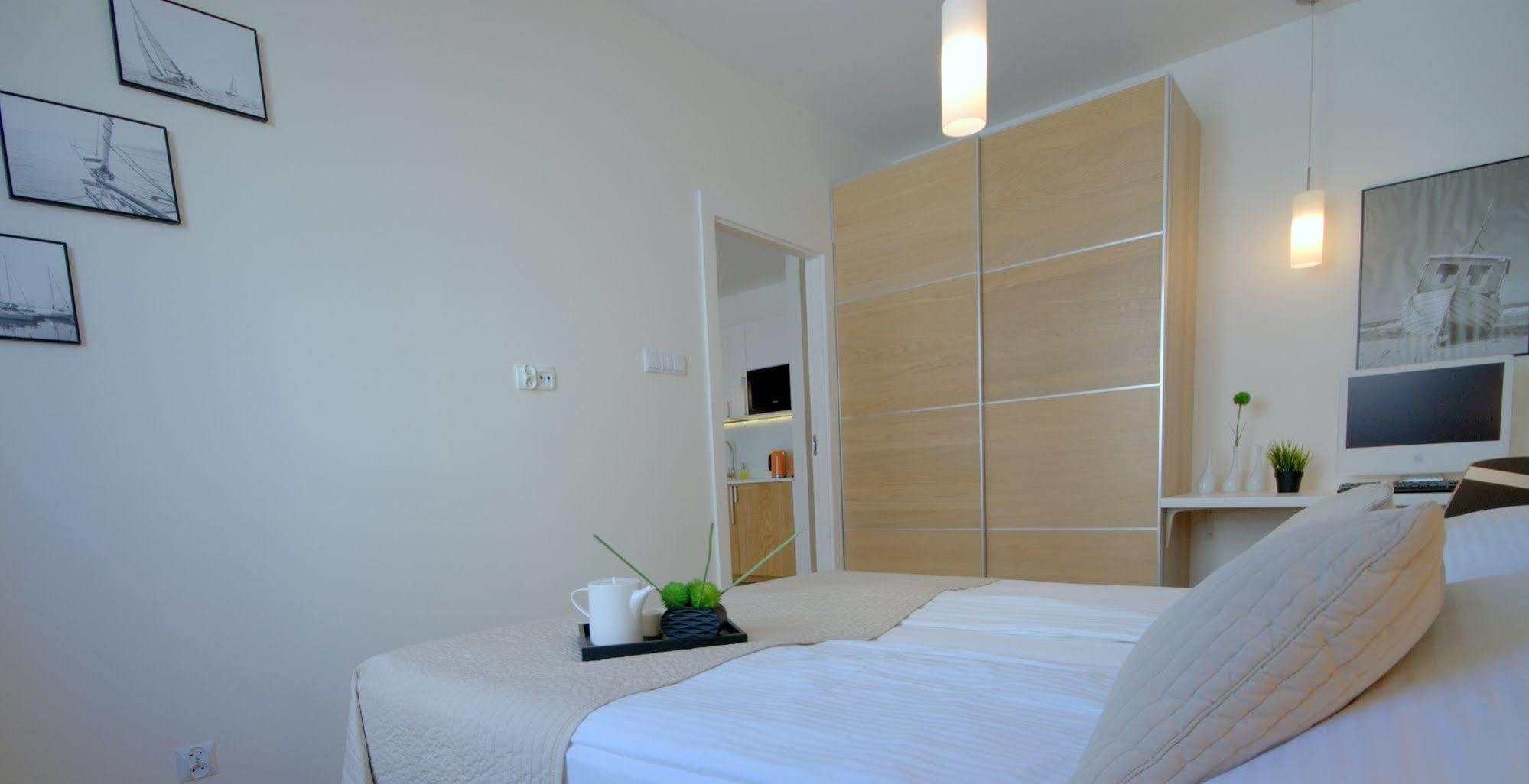 Irs Royal Apartments Apartamenty Irs Trzy Zagle Gdansk Ngoại thất bức ảnh